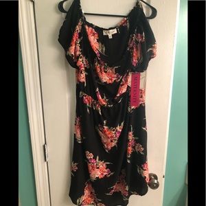 🌹 Floral print maternity dress